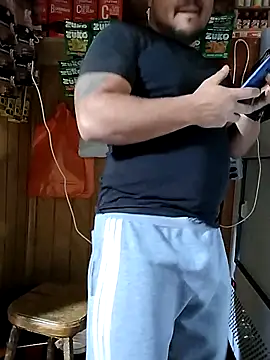 TheBriiaand30 online show from 04-18-26, 07:51