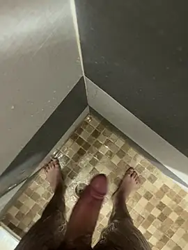 mylovetr1 online show from 02-15-26, 11:23