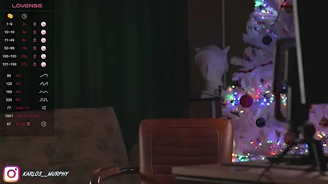 Snapshot of Karlos_Ripped_ chatting on 02-07-25, 09:26 Karlos Ripped online show from 02-07-25, 09:26