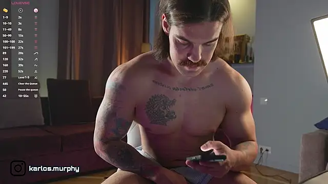 Snapshot of Karlos_Ripped_ chatting on 12-15-25, 12:09 Karlos Ripped online show from 12-15-25, 12:09