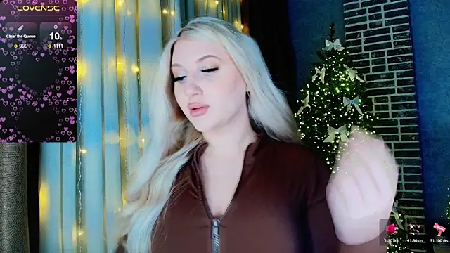 Evacadooo online show from 12-20-25, 10:22