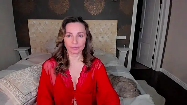 Snapshot of AllisonWilliams chatting on 01-19-25, 07:58 AllisonWilliams online show from 01-19-25, 07:58