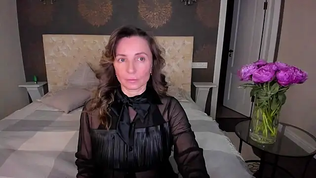 Snapshot of AllisonWilliams chatting on 02-05-25, 04:03 AllisonWilliams online show from 02-05-25, 04:03