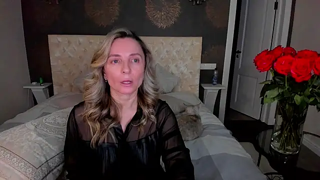 Snapshot of AllisonWilliams chatting on 02-17-25, 08:58 AllisonWilliams online show from 02-17-25, 08:58