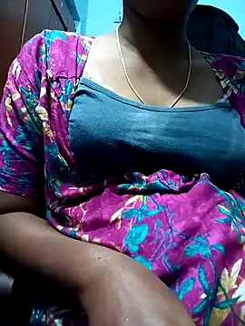 Snapshot of Tamillminnal chatting on 01-22-25, 02:14 Tamillminnal online show from 01-22-25, 02:14