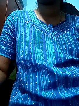 Snapshot of Tamillminnal chatting on 01-27-25, 01:30 Tamillminnal online show from 01-27-25, 01:30