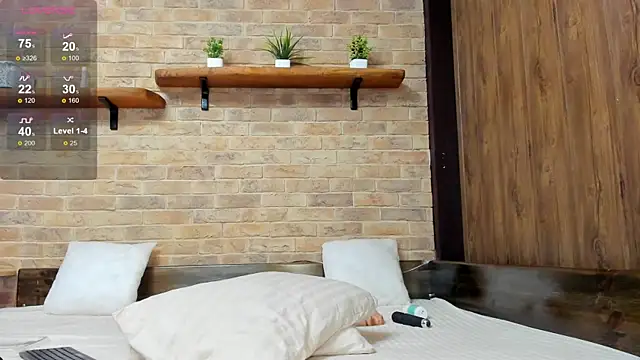 Snapshot of Lizzyvixxx chatting on 01-28-25, 12:11 Lizzyvixxx online show from 01-28-25, 12:11