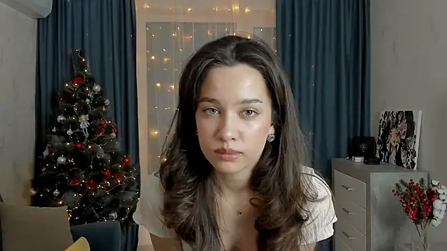 Snapshot of EmeliaReaper chatting on 02-16-25, 09:48 EmeliaReaper online show from 02-16-25, 09:48