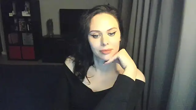 MollyCheiz online show from 01-24-25, 11:45
