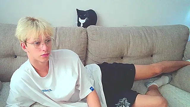 Ostin meow online show from 12-08-24, 08:20