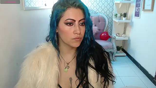scarleth blue online show from 02-19-25, 03:06