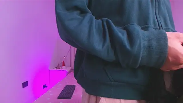 canela oss online show from 12-17-25, 12:00