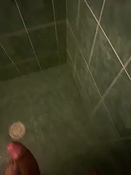 Snapshot of Tommy_y_Pamela chatting on 02-14-26, 04:09 Tommy y Pamela online show from 02-14-26, 04:09