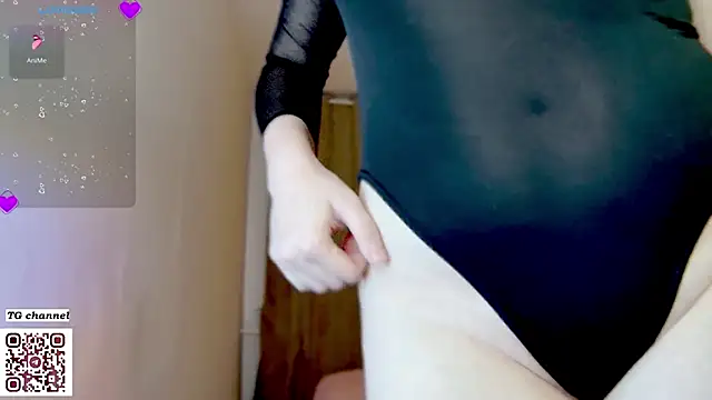 Snapshot of atlantis_s chatting on 09-24-25, 05:16 atlantis s online show from 09-24-25, 05:16