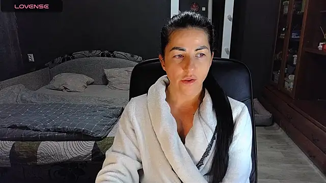 Aria Dl online show from 02-26-26, 04:50