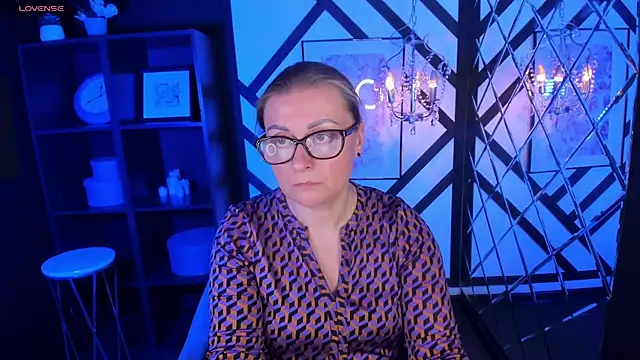 Snapshot of AlexandraKind chatting on 03-03-25, 04:35 AlexandraKind online show from 03-03-25, 04:35