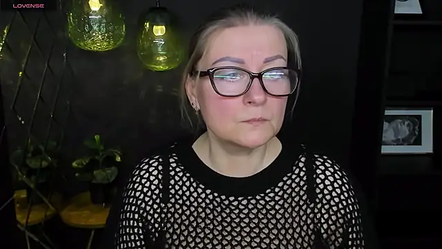 Snapshot of AlexandraKind chatting on 03-08-25, 08:46 AlexandraKind online show from 03-08-25, 08:46
