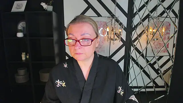 Snapshot of AlexandraKind chatting on 10-03-25, 01:41 AlexandraKind online show from 10-03-25, 01:41