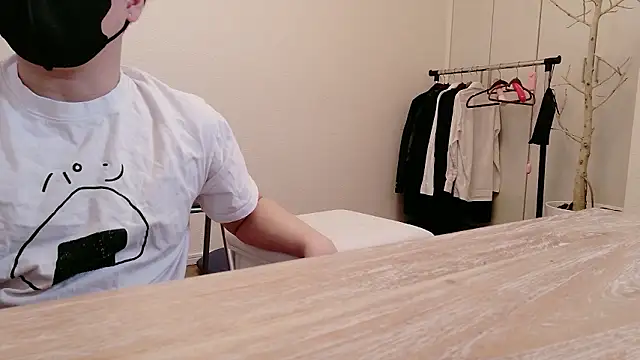 Snapshot of undo-busoku69 chatting on 02-13-26, 06:31 undo-busoku69 online show from 02-13-26, 06:31