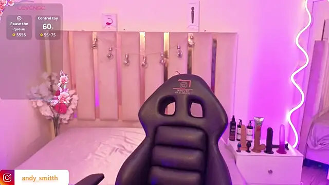 Snapshot of Andy_tay1 chatting on 10-10-25, 03:05 Andy tay1 online show from 10-10-25, 03:05