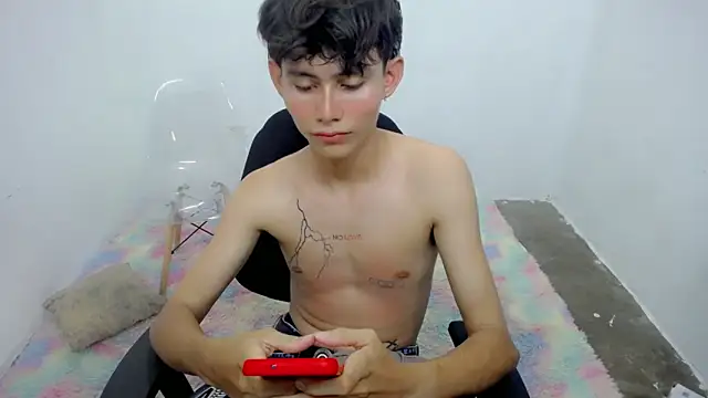 tanjiro cute online show from 03-11-25, 03:16