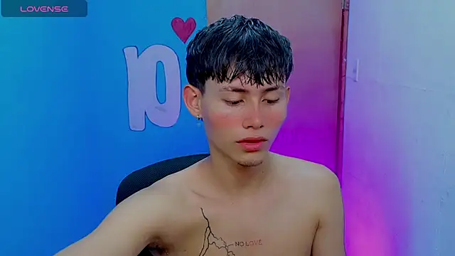 tanjiro cute online show from 03-14-26, 08:09