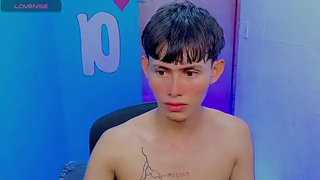 tanjiro cute online show from 03-15-26, 05:46