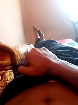 Snapshot of Vignesh3246 chatting on 01-01-25, 10:00 Vignesh3246 online show from 01-01-25, 10:00