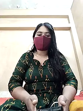 Magical Girl- online show from 09-18-25, 04:58