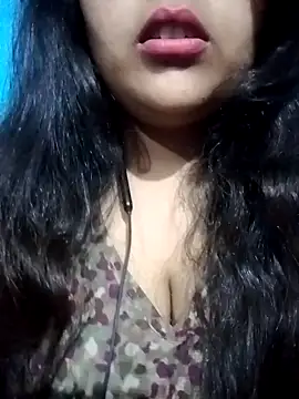 Love-Veronica online show from 02-20-26, 12:27