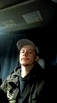 ChuckyyDee online show from 12-20-24, 09:32