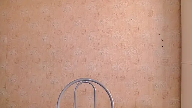 Snapshot of sweetsunset11 chatting on 10-06-25, 01:30 sweetsunset11 online show from 10-06-25, 01:30