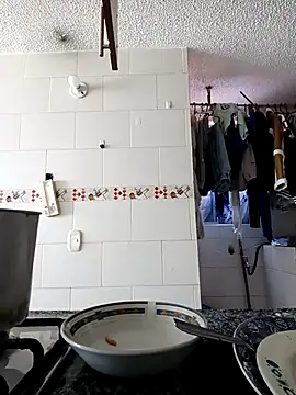 laura arias018 online show from 09-19-25, 08:31