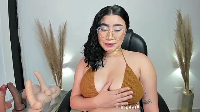 leylaclintonxx online show from 03-15-25, 10:11