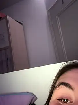 hotiee online show from 12-02-24, 08:00