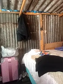 curvyloneah75 online show from 10-16-25, 06:47