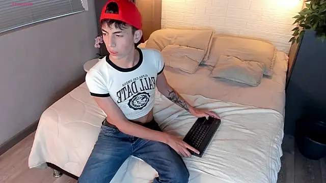 MattiDeLuca online show from 12-18-24, 11:56