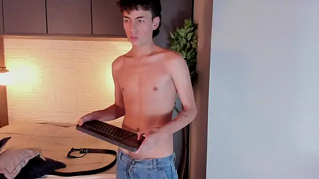 MattiDeLuca online show from 12-21-24, 05:51