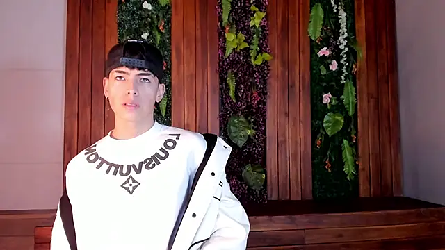 MattiDeLuca online show from 01-15-25, 11:32