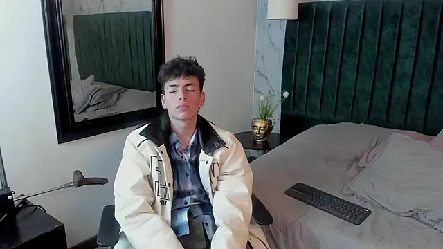 MattiDeLuca online show from 02-02-25, 05:48