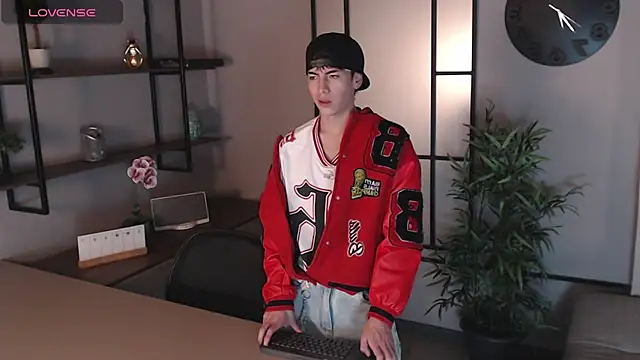 MattiDeLuca online show from 02-12-25, 11:40