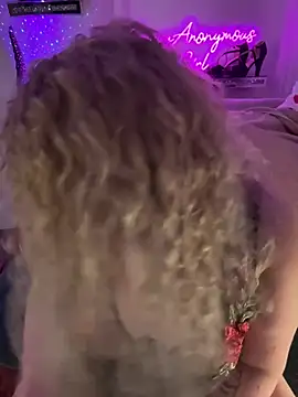 CurvyAnonymousGirl89 online show from 02-03-26, 08:47