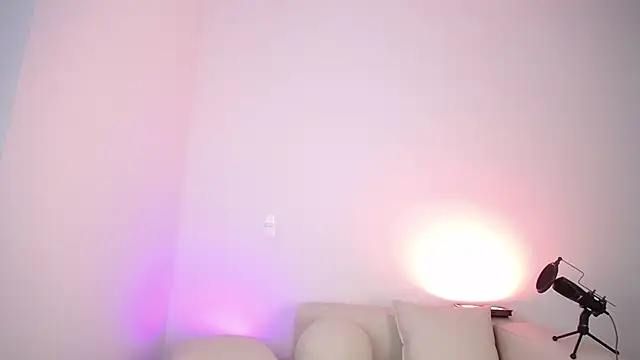 varenkaivanova 22 online show from 10-27-25, 09:57