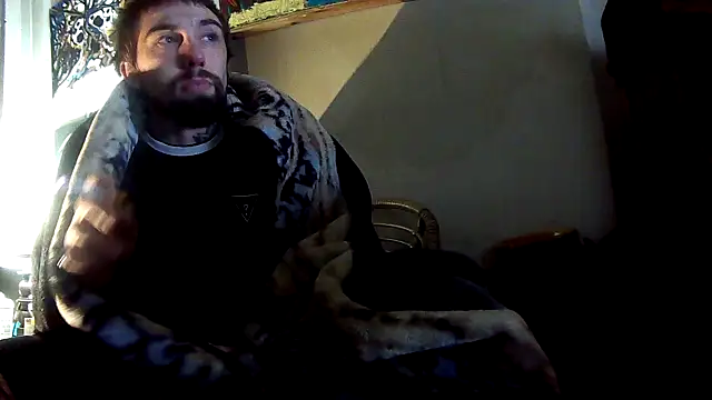 Snapshot of Fuckboy4public chatting on 12-17-24, 09:27 Fuckboy4public online show from 12-17-24, 09:27