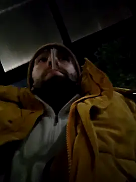 Snapshot of Fuckboy4public chatting on 10-10-25, 08:24 Fuckboy4public online show from 10-10-25, 08:24