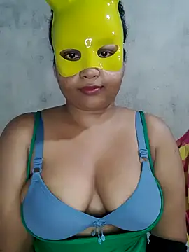 Snapshot of Masha_123 chatting on 01-25-25, 06:01 Masha 123 online show from 01-25-25, 06:01