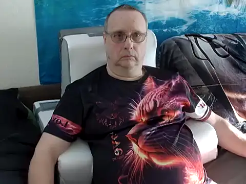 Manfred1012 online show from 02-17-25, 02:37