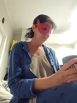 Vagabondainnamorata online show from 11-27-25, 03:30