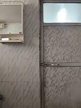 Snapshot of surabhi09 chatting on 01-09-26, 07:33 surabhi09 online show from 01-09-26, 07:33