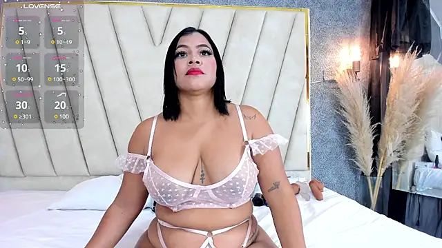 Snapshot of Madison-Diaz chatting on 03-03-25, 02:04 Madison-Diaz online show from 03-03-25, 02:04